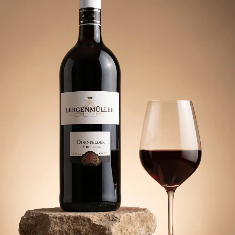 Lergenmüller Dornfelder halbtrocken 1 Liter
